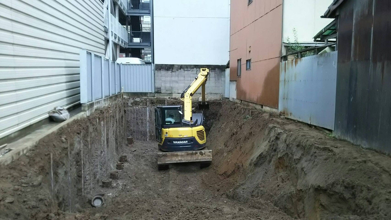 株式会社アンビション